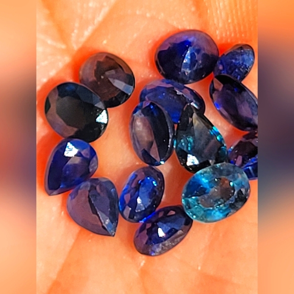 6.26 Carat Parcel Blue Green Australian Parti Sapphires - Picture 6 of 6